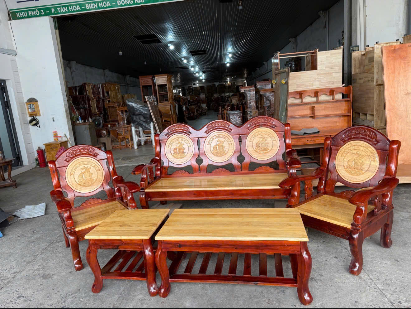 SaLon Tràm Đài Loan Mặt Cao Su