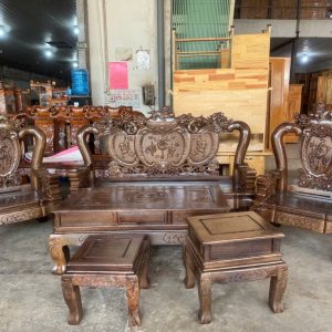 SaLon Mun Nghê Cột 12