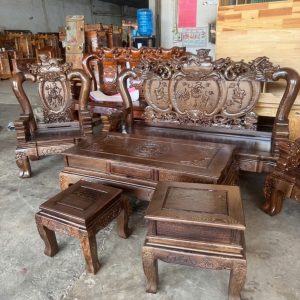Alternative view of SaLon Mun Nghê Cột 12