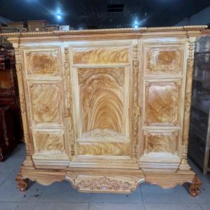 Tủ Thờ Gõ Đỏ Vuông - Hậu Gõ Zin