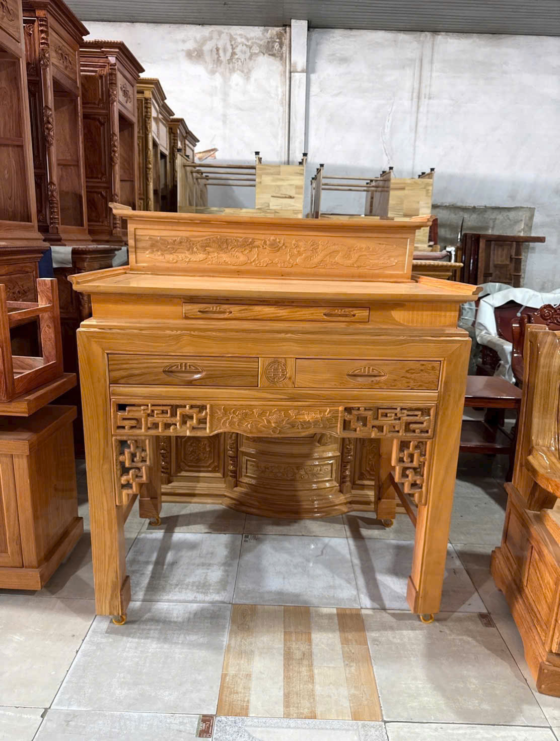 Án Gian Gỗ Sồi 2 Tầng (màu Lau Hương) - Ảnh 3