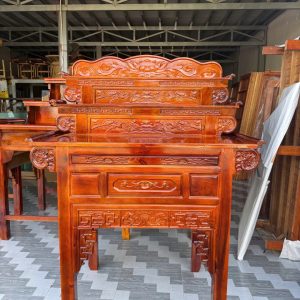Bàn Thờ Gỗ Tràm 3 Tầng màu Đỏ (1m07, 1m27)