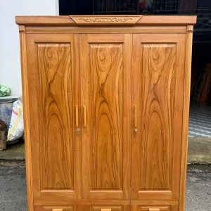 Tủ Áo Gõ Đỏ Phủ 3 Cánh