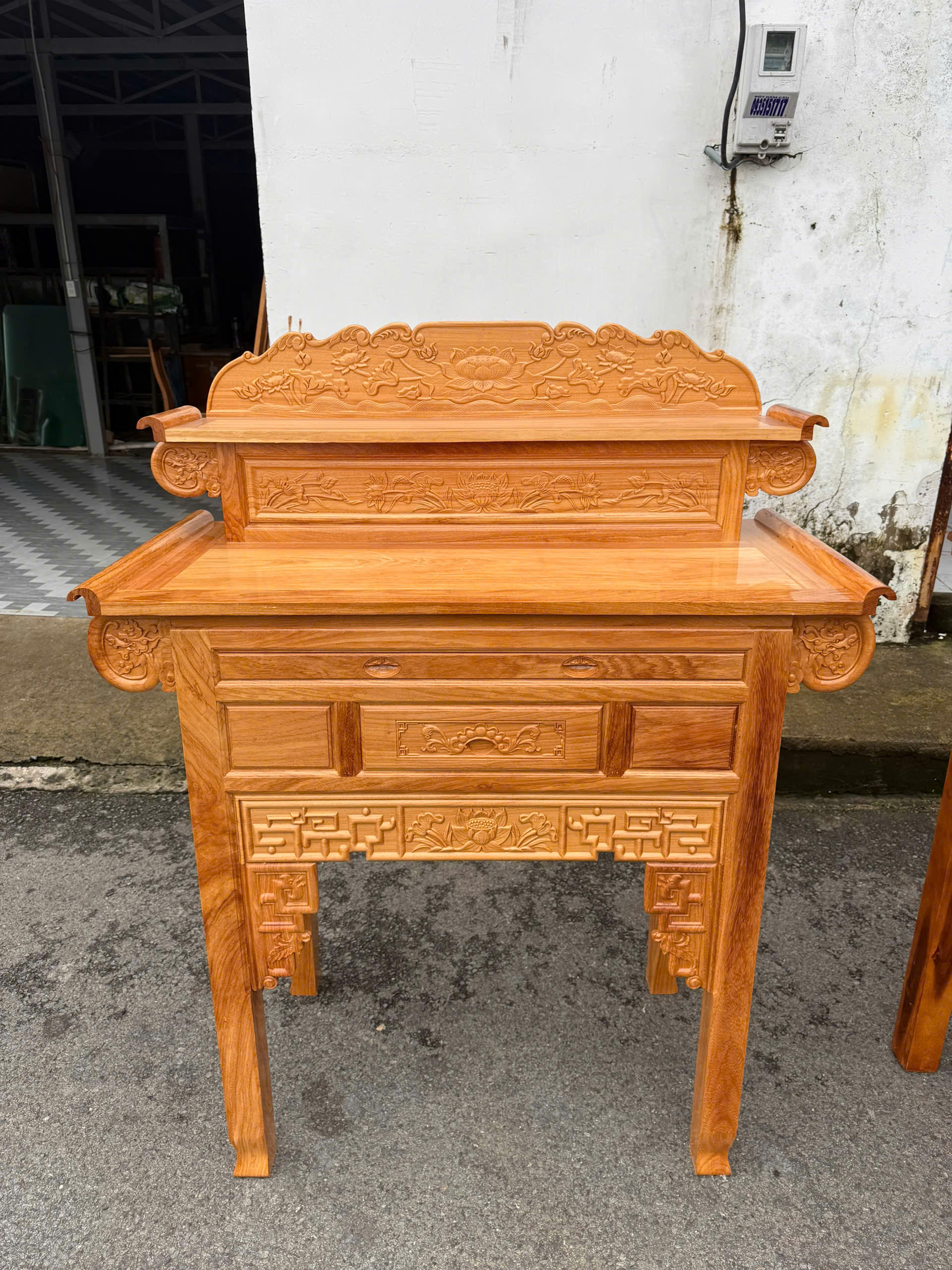 Bàn Thờ Gỗ Gõ Đỏ 2 Tầng - Ảnh 2