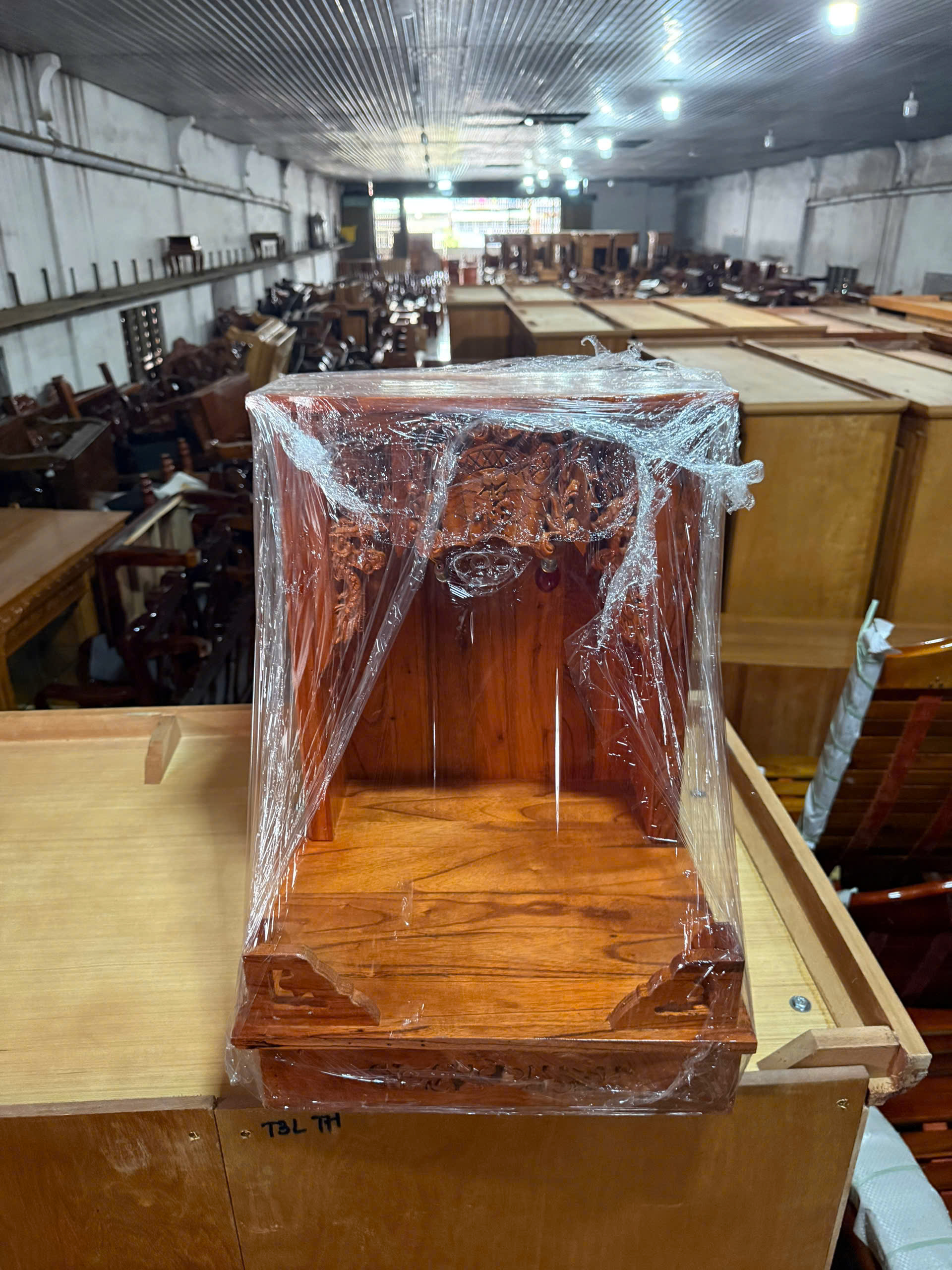 Bàn Thờ Ông Địa Thường Gỗ Xoan - Ảnh 16