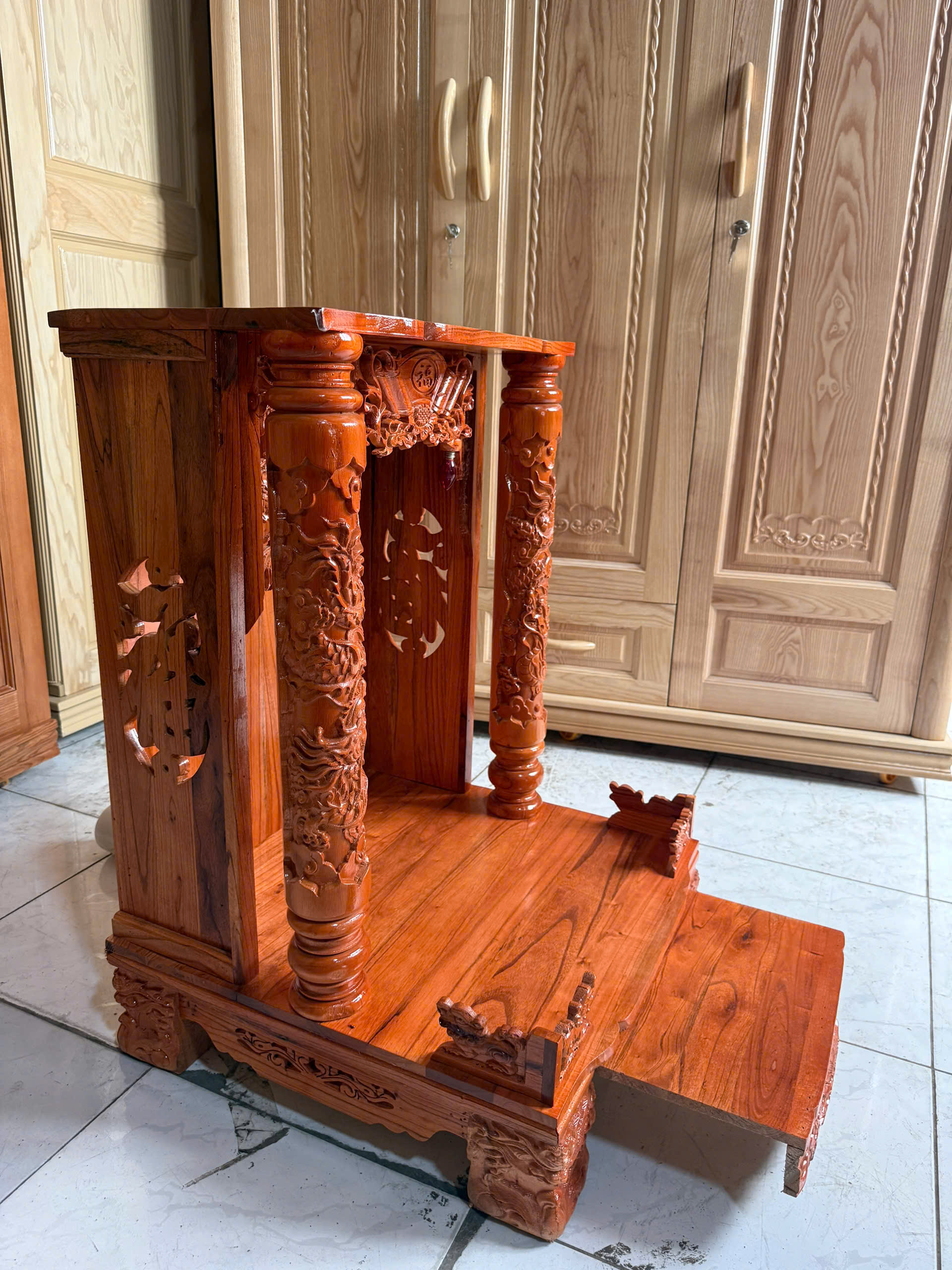 Bàn Thờ Ông Địa Cột gỗ Xoan - Ảnh 3