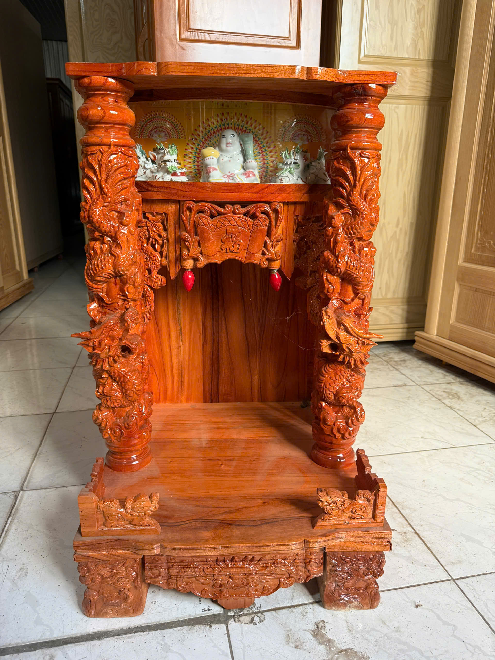 Bàn Thờ Ông Địa Rồng Mây gỗ Xoan