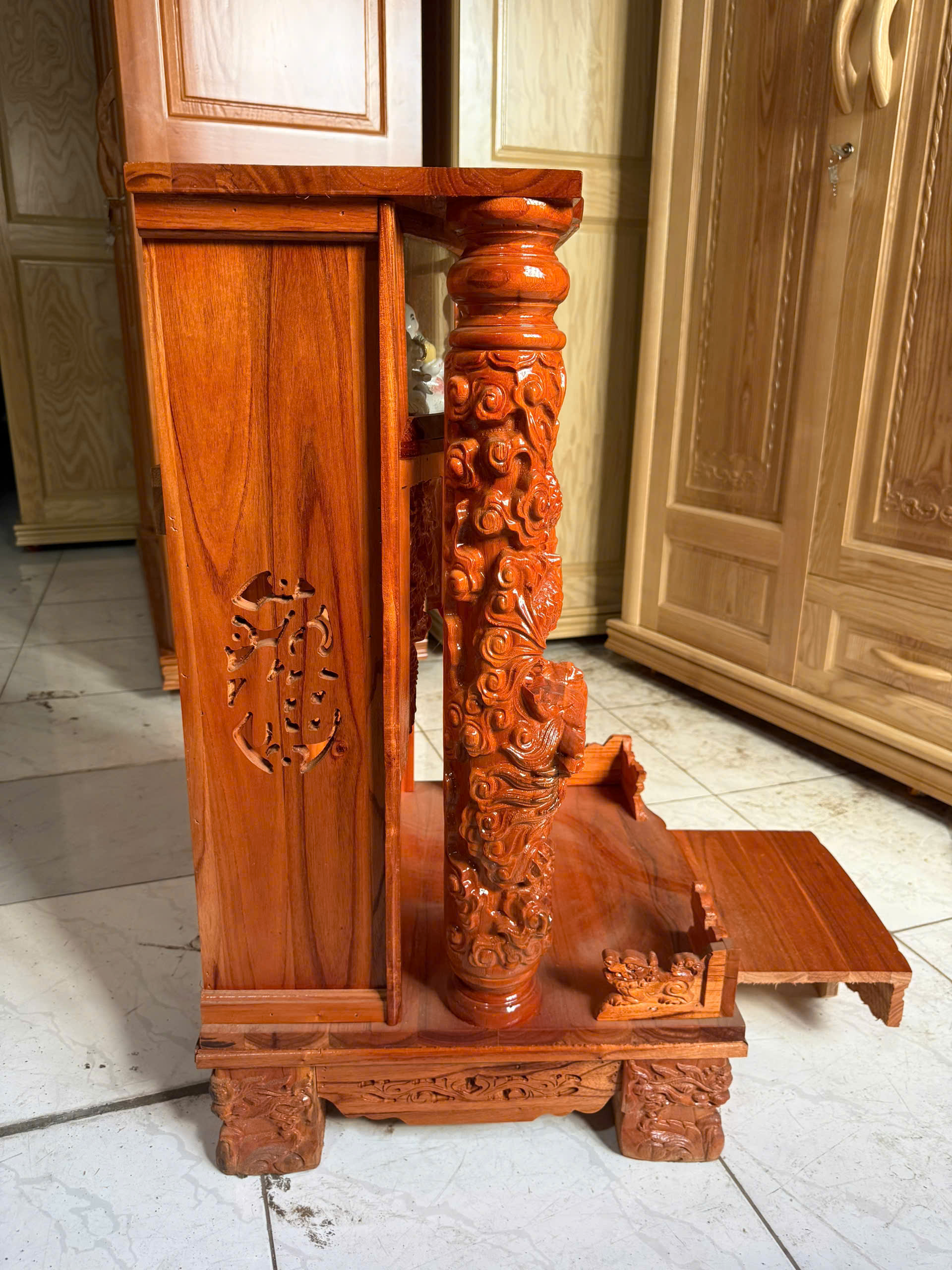 Bàn Thờ Ông Địa Rồng Mây gỗ Xoan - Ảnh 6