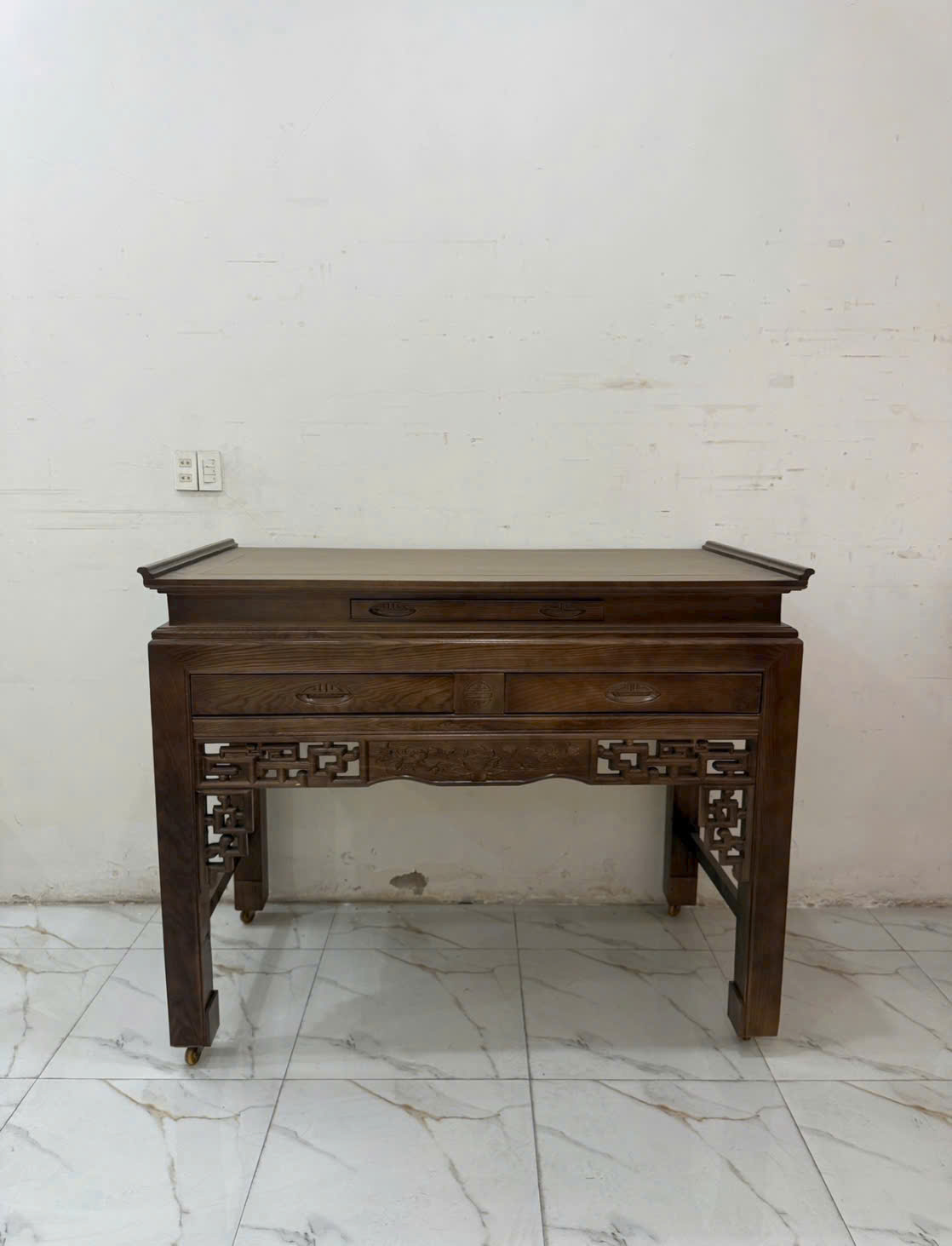 Án Gian Gỗ Sồi 1 Tầng (màu Óc Chó)
