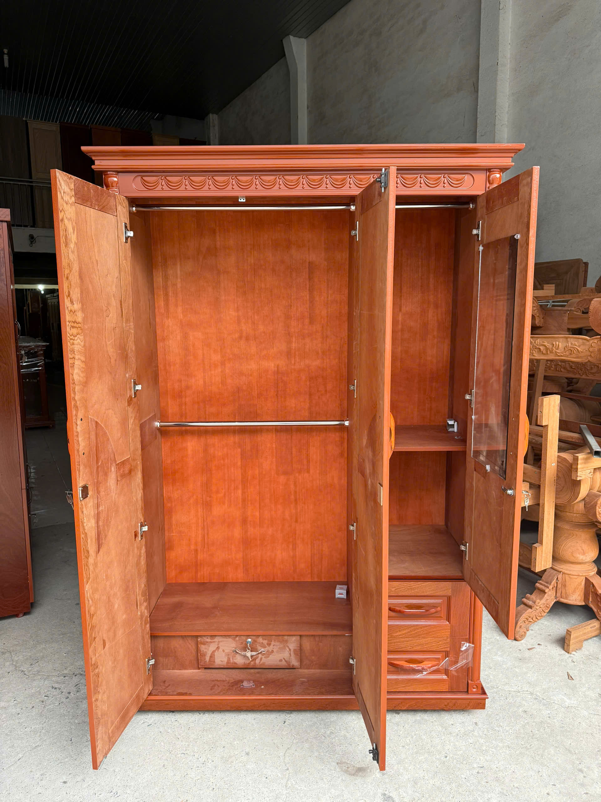 Tủ Áo Gỗ Xoan Phủ - Ảnh 6