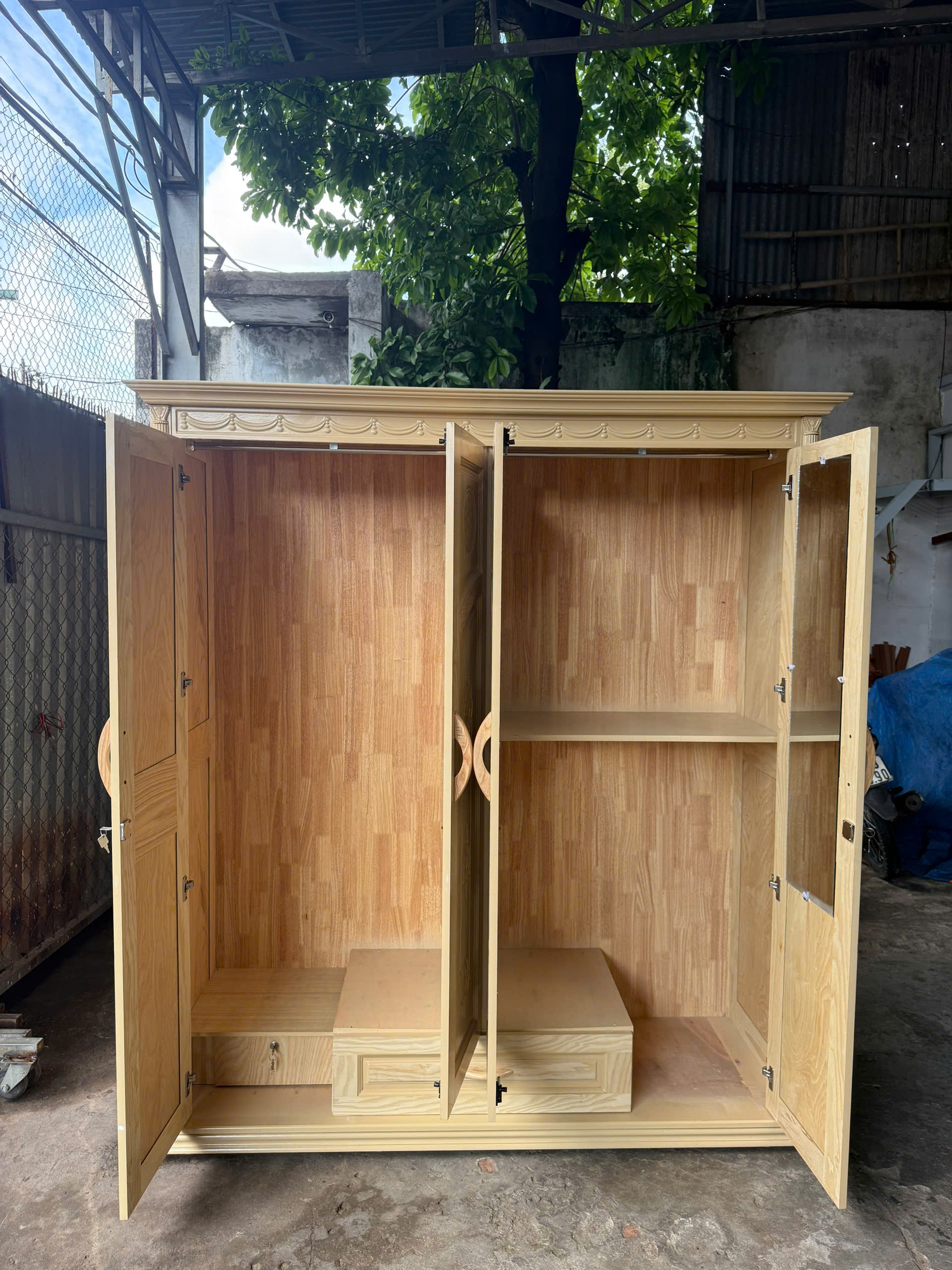 Tủ Áo Gỗ Sồi Phủ - Ảnh 3