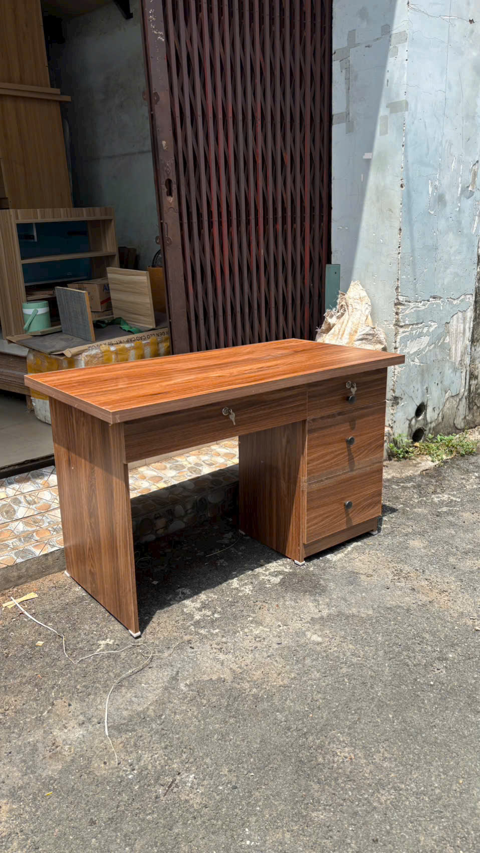 Bàn Làm Việc MDF 3 chân (gỗ Công Nghiệp) - Ảnh 5